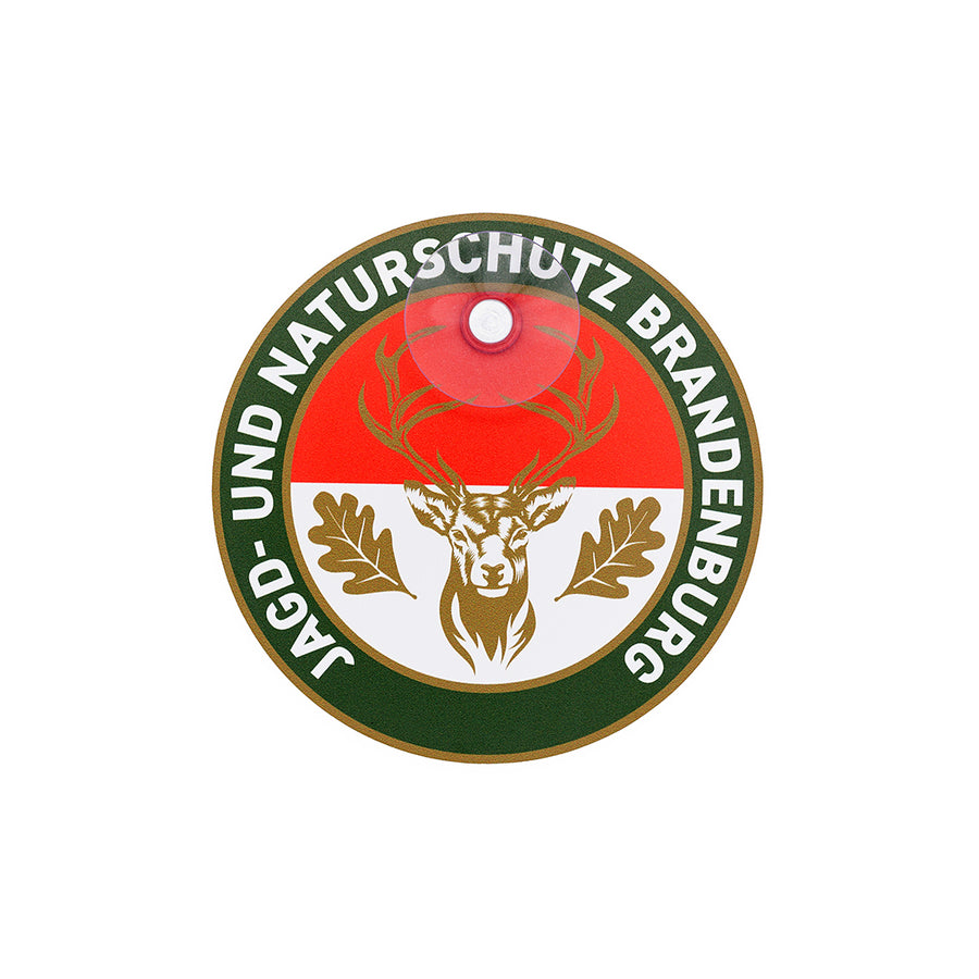 Jagdschild mit Saugnapf und Hirschmotiv für Autoscheibe – bayerische Rauten und Schriftzug „Jagd & Naturschutz Brandenburg"