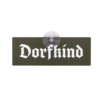 Dorfkind Schild - Autoschild mit Saugnapf für die Autoscheibe aus Aluverbund, Made in Germany