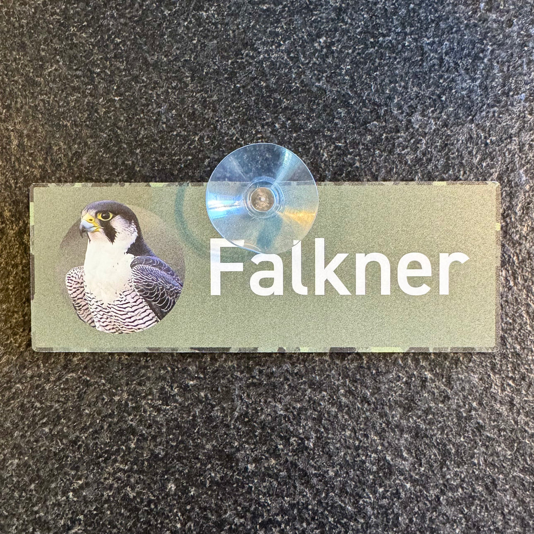 Jagdschild mit Saugnapf  "Falkner" II