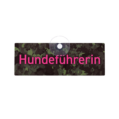 Autoschild mit Saugnapf "Hundeführerin"