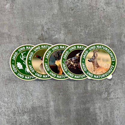 Hirsch Jagdaufkleber „Jagd & Naturschutz” Ø 10 cm | Premium Autoaufkleber Made in Germany
