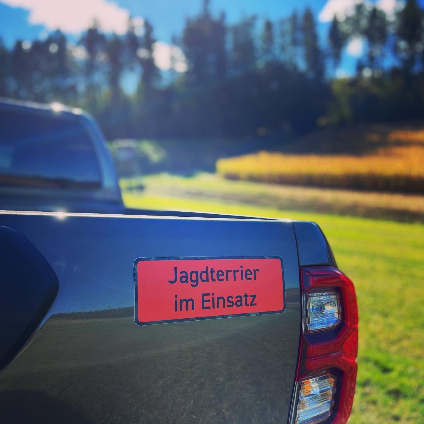Kitzrettung im Einsatz Schild - Magnetschild für Pkw - Premium Autoschild Rehkitzrettung signalfarbe für gute Sichtbarkeit- Made in Germany