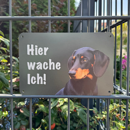 Slovensky Kopov Warnschild „Hier wache ich“ | Jagdhund Hundeschild für Zaun, Tor & Grundstück, wetterfest
