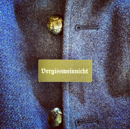 Volksfest- / Trachtenanstecker "Vergissmeinnicht" (oliv / weiß)