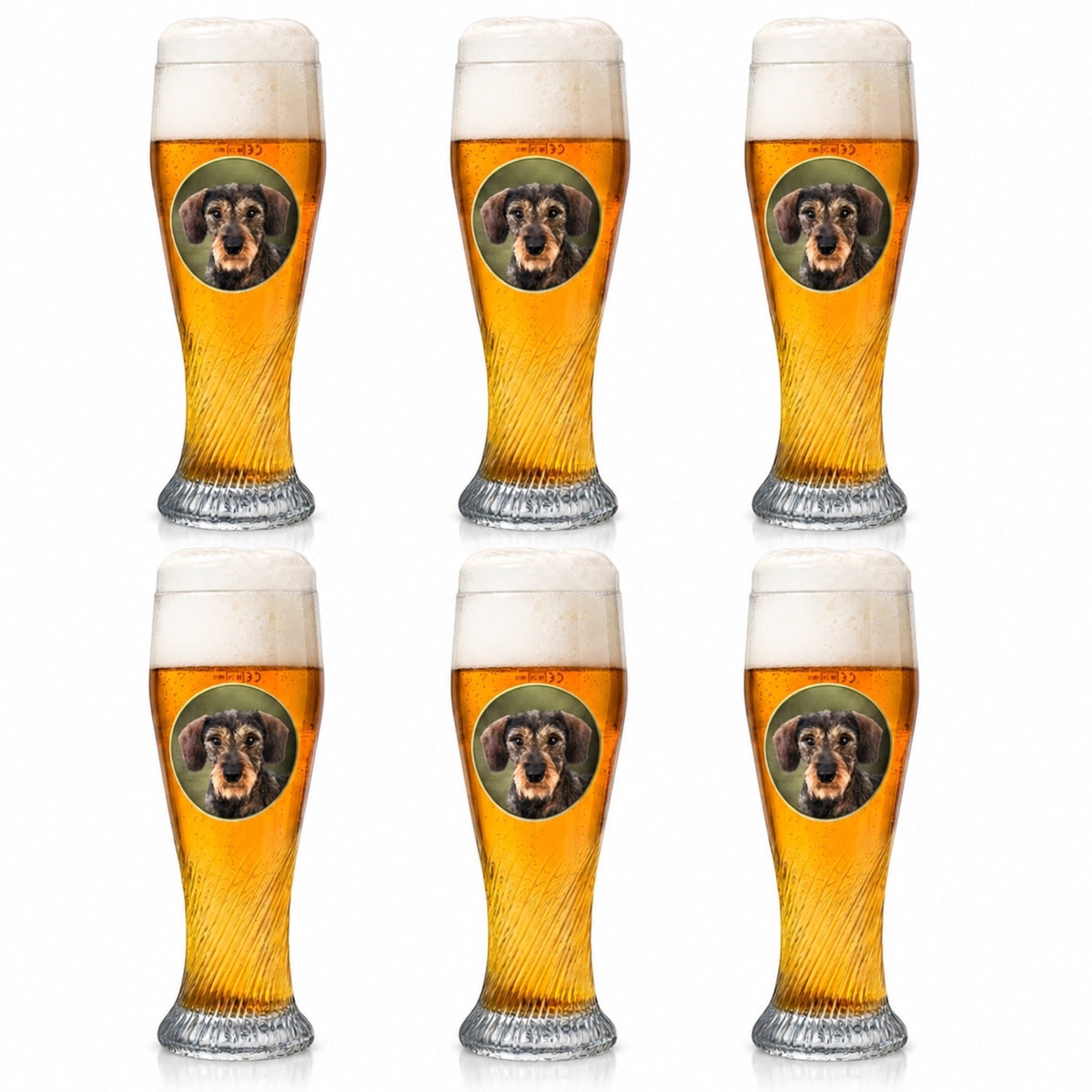 Weizenbiergläser mit Rauhaardackel Motiv im 3er-Set, drei Weißbiergläser mit je 0,5 Liter und Dackelmotiv von Wilde Hilde Original